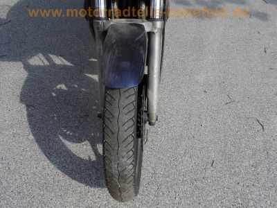 Yamaha_XJ900F_58L_blau_EZ87_Hagon_Federbeine_hohe_MRA-Scheibe_Koffertraeger_Gepaecktraeger_original_Auspuff_Yamaha_32F-14711_32F-14721_-_wie_31A_4BB_XJ650_4K0_XJ750_Seca_11M_XJ750F_41Y_13.jpg