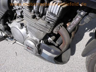 Yamaha_XJ900F_58L_blau_EZ87_Hagon_Federbeine_hohe_MRA-Scheibe_Koffertraeger_Gepaecktraeger_original_Auspuff_Yamaha_32F-14711_32F-14721_-_wie_31A_4BB_XJ650_4K0_XJ750_Seca_11M_XJ750F_41Y_73.jpg