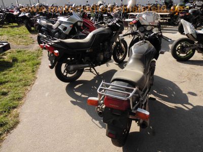 Yamaha_XJ900F_58L_schwarz_EZ88_KONI_Federbeine_Koffertraeger_Gepaecktraeger_-_wie_31A_4BB_XJ650_4K0_XJ750_Seca_11M_XJ750F_41Y_1.jpg
