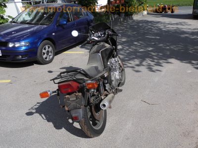 Yamaha_XJ900F_58L_schwarz_EZ88_KONI_Federbeine_Koffertraeger_Gepaecktraeger_-_wie_31A_4BB_XJ650_4K0_XJ750_Seca_11M_XJ750F_41Y_11.jpg