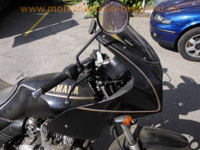 Yamaha_XJ900F_58L_schwarz_EZ88_KONI_Federbeine_Koffertraeger_Gepaecktraeger_-_wie_31A_4BB_XJ650_4K0_XJ750_Seca_11M_XJ750F_41Y_17.jpg