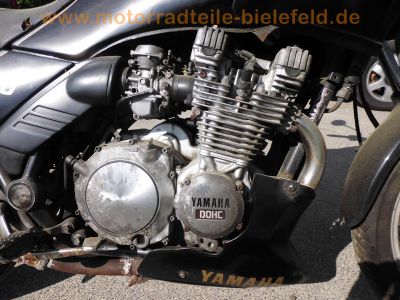 Yamaha_XJ900F_58L_schwarz_EZ88_KONI_Federbeine_Koffertraeger_Gepaecktraeger_-_wie_31A_4BB_XJ650_4K0_XJ750_Seca_11M_XJ750F_41Y_29.jpg