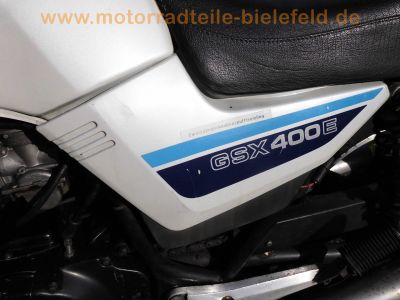 Suzuki_GSX400E_GK53C_weiss-blau_JAMA-Auspuff_Koffertraeger_Gepaecktraeger_-_wie_GSX250E_GS25x_GS40x_GK51C_GJ53B_61.jpg