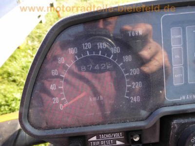 Kawasaki_GPz550UT_bronze_Typ_KZ550H_original_Auspuff_KHI_K053_LCD-Cockpit_-_wie_ZX550A_GPz_KZ_ZX_400_500_750_1100_E_UT_H_GT_36.jpg