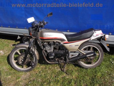 Kawasaki_GPz550UT_bronze_Typ_KZ550H_original_Auspuff_KHI_K053_LCD-Cockpit_-_wie_ZX550A_GPz_KZ_ZX_400_500_750_1100_E_UT_H_GT_40.jpg