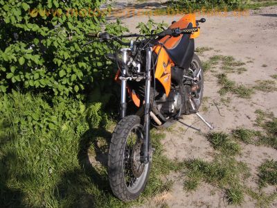Yamaha_XT125X_CRASH_XT125SM_Super-Moto_SuMo_Malaguti_ZJM74_Motor_M3D6A_-_wie_Enduro_Yamaha_XT125R_YBR125_Derbi_Senda_125_Rieju_SMX125_4.jpg