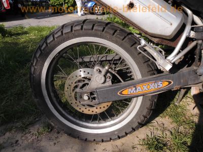 Yamaha_XT125X_CRASH_XT125SM_Super-Moto_SuMo_Malaguti_ZJM74_Motor_M3D6A_-_wie_Enduro_Yamaha_XT125R_YBR125_Derbi_Senda_125_Rieju_SMX125_56.jpg