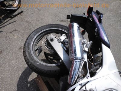 Yamaha_TDM850_3VD_1Rad_Twin_Motor_Vergaser_Elektrik_-_spare-parts_Ersatzteile_wie_XTZ750_Supertenere_3LD_15.jpg