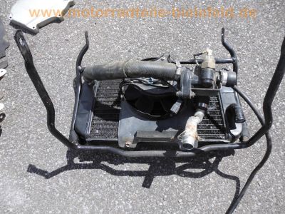 Yamaha_TDM850_3VD_1Rad_Twin_Motor_Vergaser_Elektrik_-_spare-parts_Ersatzteile_wie_XTZ750_Supertenere_3LD_180.jpg