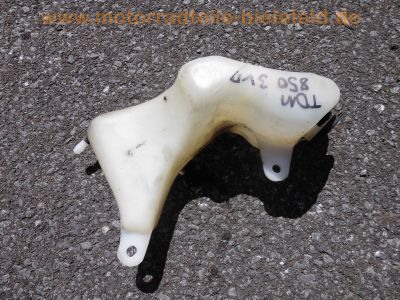 Yamaha_TDM850_3VD_1Rad_Twin_Motor_Vergaser_Elektrik_-_spare-parts_Ersatzteile_wie_XTZ750_Supertenere_3LD_209.jpg