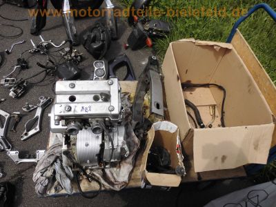 Yamaha_TDM850_3VD_1Rad_Twin_Motor_Vergaser_Elektrik_-_spare-parts_Ersatzteile_wie_XTZ750_Supertenere_3LD_30.jpg