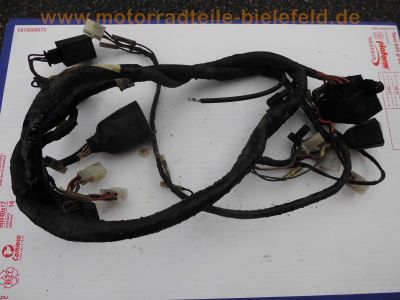 Yamaha_TDM850_3VD_1Rad_Twin_Motor_Vergaser_Elektrik_-_spare-parts_Ersatzteile_wie_XTZ750_Supertenere_3LD_70.jpg