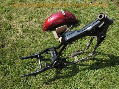 Yamaha_XV125_Virago_5AJ_rot_Chopper_in_Teilen_-_spare-parts_Ersatzteile_wie_XV250_3LS_3LW_XV535_3BR_2YL_138.jpg