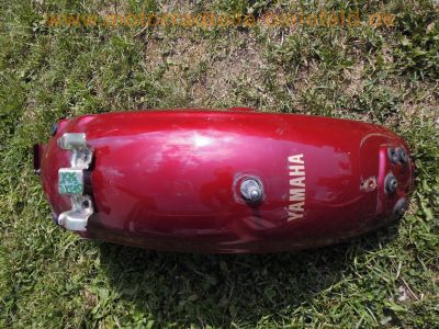 Yamaha_XV125_Virago_5AJ_rot_Chopper_in_Teilen_-_spare-parts_Ersatzteile_wie_XV250_3LS_3LW_XV535_3BR_2YL_146.jpg