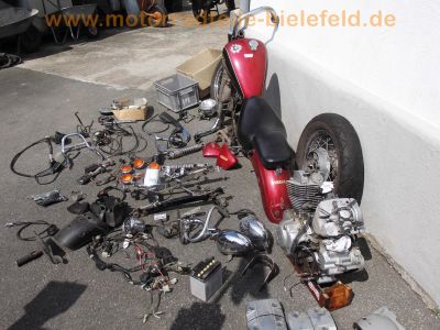 Yamaha_XV125_Virago_5AJ_rot_Chopper_in_Teilen_-_spare-parts_Ersatzteile_wie_XV250_3LS_3LW_XV535_3BR_2YL_2.jpg