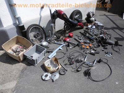Yamaha_XV125_Virago_5AJ_rot_Chopper_in_Teilen_-_spare-parts_Ersatzteile_wie_XV250_3LS_3LW_XV535_3BR_2YL_3.jpg