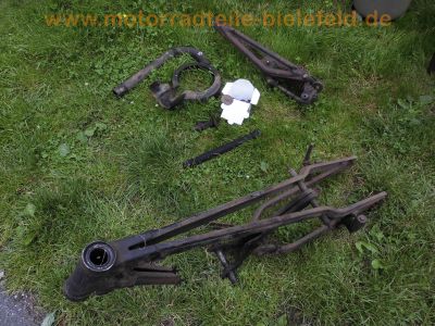 DKW_Luxus_ZE_200_Blutblase_Ersatzteile_spare-parts_Rahmen_Gabel_Auspuff_frame_fork_exhaust_1.jpg
