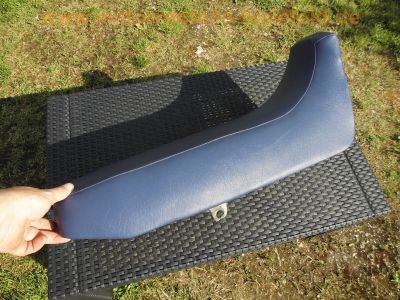 Sitzbank_seat_saddle_selle_posto_Sammlung_NEU_set_NEW_153.jpg
