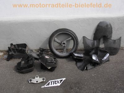 Yamaha_TRX850_4UN_Ersatzteile_spare-parts_Vorderrad_Scheinwerfer_Scheibe_front-wheel_head-light_lamp_wind-screen_1.jpg
