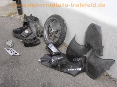 Yamaha_TRX850_4UN_Ersatzteile_spare-parts_Vorderrad_Scheinwerfer_Scheibe_front-wheel_head-light_lamp_wind-screen_3.jpg