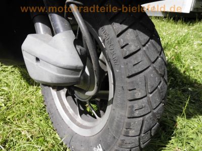Honda_Helix_CN250_MF02_rot_Sofa-Roller_Tourenroller_Langstrecke_55tmls_-_wie_CH250_Elite_FES250_FES_125_150_Foresight_Pantheon_45.jpg
