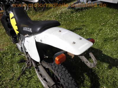 Honda_CRM125_R_JD13_Zweitakt_Enduro_Vollcross_mit_Strassenzulassung_11kw_15PS_120kmh_-_Motor_Technik_wie_CR125_MTX125R_JD05_JD10_NSR125R_JC20_JC22_27.jpg