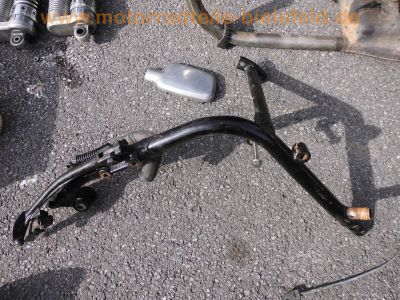 Honda_V45_Magna_VF750C_RC09_Chopper_Ersatzteile_spare-parts_hohe_Sissy-Bar_mit_Gepaecktraeger_-_baugleich_VF700C_RC21_Magna_wie_VF500C_PC13_V30_VF_700_750_S_Sabre_F_Interceptor_68.jpg