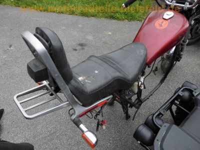 Honda_V45_Magna_VF750C_RC09_Chopper_Ersatzteile_spare-parts_hohe_Sissy-Bar_mit_Gepaecktraeger_-_baugleich_VF700C_RC21_Magna_wie_VF500C_PC13_V30_VF_700_750_S_Sabre_F_Interceptor_99.jpg
