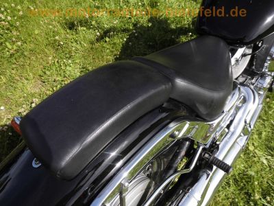 YAMAHA_XVS_650_DRAG_STAR_4VR_schwarz_Chrom-Optik_Windschild_-_wie_4XR_XV_250_535_750_1100_Virago_14.jpg