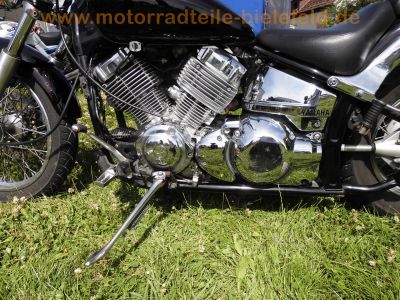YAMAHA_XVS_650_DRAG_STAR_4VR_schwarz_Chrom-Optik_Windschild_-_wie_4XR_XV_250_535_750_1100_Virago_60.jpg