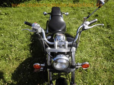 YAMAHA_XVS_650_DRAG_STAR_4VR_schwarz_Chrom-Optik_Windschild_-_wie_4XR_XV_250_535_750_1100_Virago_65.jpg