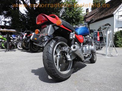Kawasaki_ZR750_C_Zephyr_C4_Micron_e1_4-1_Sport-Auspuff_MFK39_original_Auspuff_KHI_K277_2x_Tank_-_wie_ZR_550_1100_Klassiker_Z650_Z900_Z1000_38.jpg