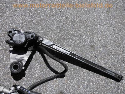 Kawasaki_ZZR1100D_ZXT10D_ZX1100D_Ersatzteile_spare-parts_Schwinge_Fussrasten_Bremse_8.jpg