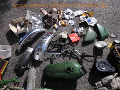 Kawasaki_KZ200A_Z200_Einzylinder_gruen_zerlegt_wie_KZ250C_Z250_LTD_-_Teile_Ersatzteile_spare-parts_spares_32.jpg