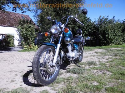 Yamaha_XV250_Virago_3LW_Chopper_gruen_HAGON_Federbeine_Sissy-Bar_Gepaecktraeger_-_wie_3LS_XV_125_535_750_5AJ_2YL_3BR_5G5_3.jpg