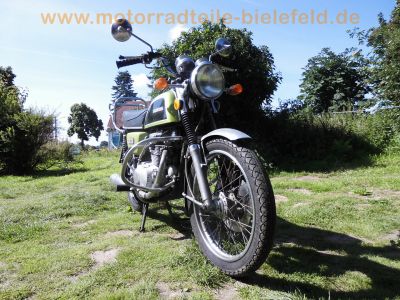 Honda_CB200_Twin_limegreen_Oldtimer_Koni_Sturzbuegel_Gepaecktraeger_-_wie_CB125K_44.jpg