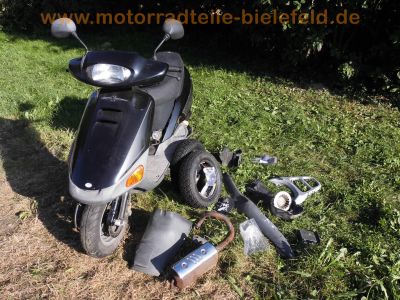 Honda_EX_100_BALI_HF07_Roller_Scooter_EZ2000_teilzerlegt_Teile_Ersatzteile_spares_spare-parts_4.jpg