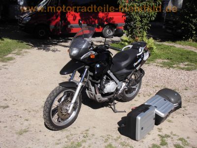 BMW_F650GS_Gelaende-Sport_Enduro_schwarz_original_Gepaecktraeger_BMW_Alu-Koffer_plus_Topcase_METZELER_TOURANCE_Navi-Vorbereitung_TOP-Zustand_4.jpg