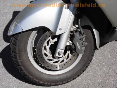 Honda_FES125_Pantheon_JF05_Touren-Roller_Scooter_silber-grau_Sturz_technisch_top_-_wie_FES150_62.jpg
