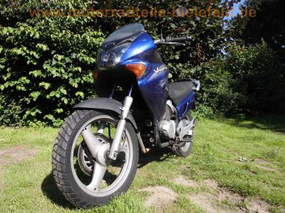 Honda_XL125V_Varadero_JC32_V2_Enduro_Topcase_Motor_Technik_wie_VT125C_Shadow_JC29_JC31_8.jpg