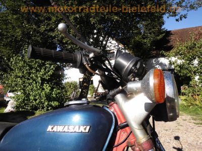 Kawasaki_KZ200A_Z200A_blau-rot_rostig_Einzylinder_Oldtimer_Gepaecktraeger_Papiere_20.jpg