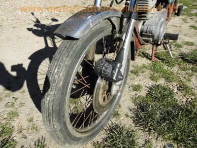 Kawasaki_KZ200A_Z200A_blau-rot_rostig_Einzylinder_Oldtimer_Gepaecktraeger_Papiere_45.jpg