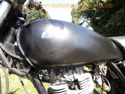 Yamaha_SR500_2J4_schwarz_Micron-Lenker_mit_Ochsenaugen_KONI-Federbeine_-_Technik_wie_48T_XT500_1U6_1E6_1N5_26.jpg