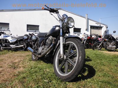 Yamaha_SR500_2J4_schwarz_Micron-Lenker_mit_Ochsenaugen_KONI-Federbeine_-_Technik_wie_48T_XT500_1U6_1E6_1N5_29.jpg