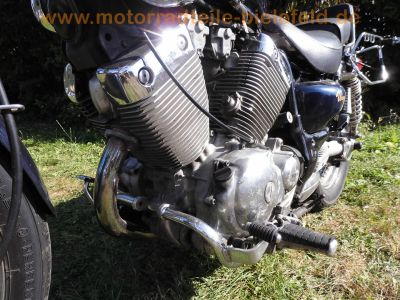 Yamaha_XV_535_VIRAGO_2YL_blau_Scheibe_Sissy-Bar_Packtaschen-Halter_-_wie_3BR_XV_125_250_500_750_3LS_4FY_5AJ_5G5_44.jpg