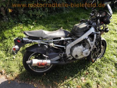 Honda_CBR600F_PC19_Lenhardt_Wagner_4-1_Auspuff_Crash-Test_Ersatzteile_Teile_spare-parts_spares_-_wie_PC23_CBR1000F_SC21_1.jpg