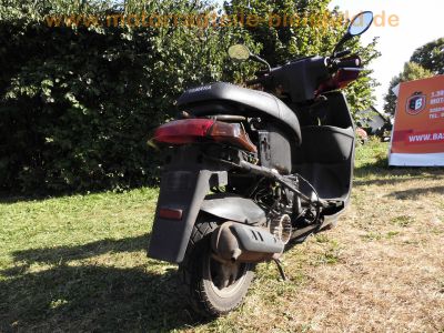 Yamaha_YE80_ZEST_80_rot_4MU_Roller_Scooter_Ersatzteile_Teile_spare-parts_spares_-_wie_4FW_MBK_EVOLIS_Zest_50_80_45.jpg