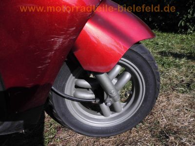 Yamaha_YE80_ZEST_80_rot_4MU_Roller_Scooter_Ersatzteile_Teile_spare-parts_spares_-_wie_4FW_MBK_EVOLIS_Zest_50_80_65.jpg