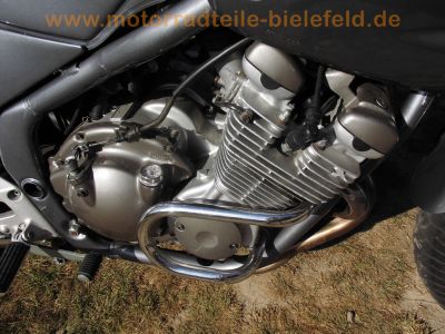 Yamaha_XJ600S_Diversion_4BR_silber-grau_Sturzschaden_Sturzbuegel_51.jpg