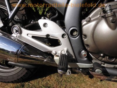 Yamaha_XJ600S_Diversion_4BR_silber-grau_Sturzschaden_Sturzbuegel_70.jpg